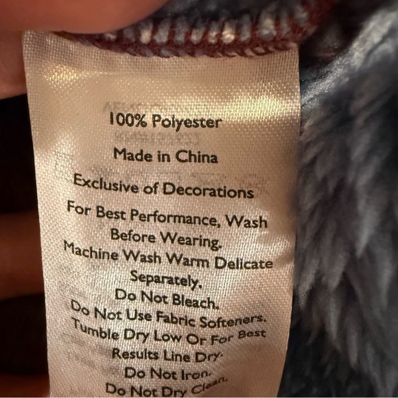 Eddie Bauer NWT Plush 1/4 Zip Pullover Sweatshirt Women’s Medium Blue/Red Plaid - Picture 5 of 6